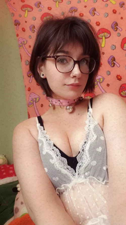 🌾come on adventures with me 🌅 I'm a fantasy lover 🧚‍♀️ Xbox gamer 🎮 Sci-Fi nerd, let's geek out 🤓