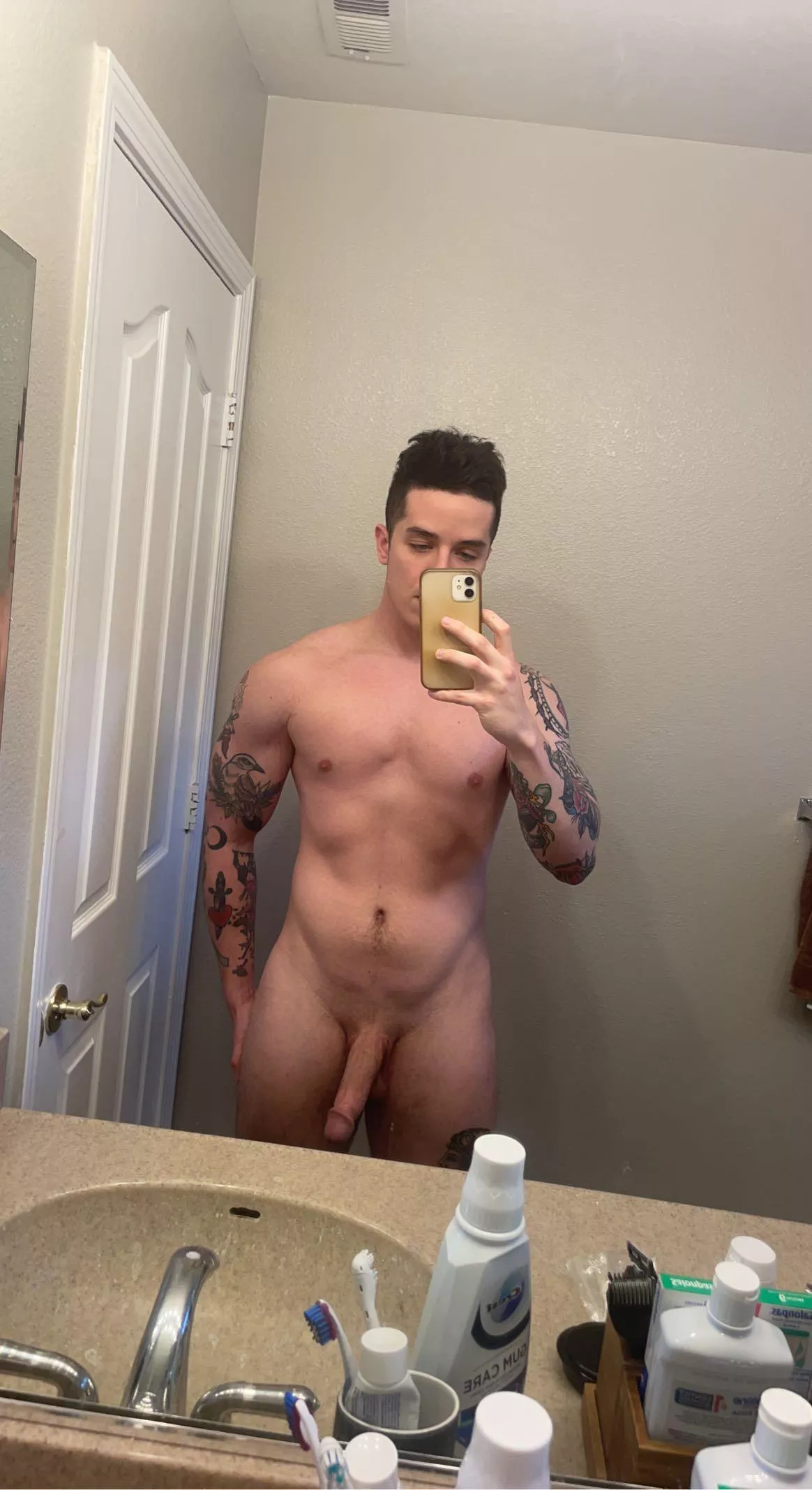 Do I meet the criteria for this sub 🧐