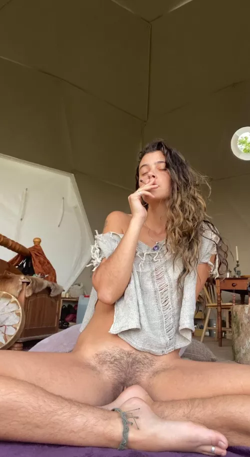 Find me here ~ 🌬🌱