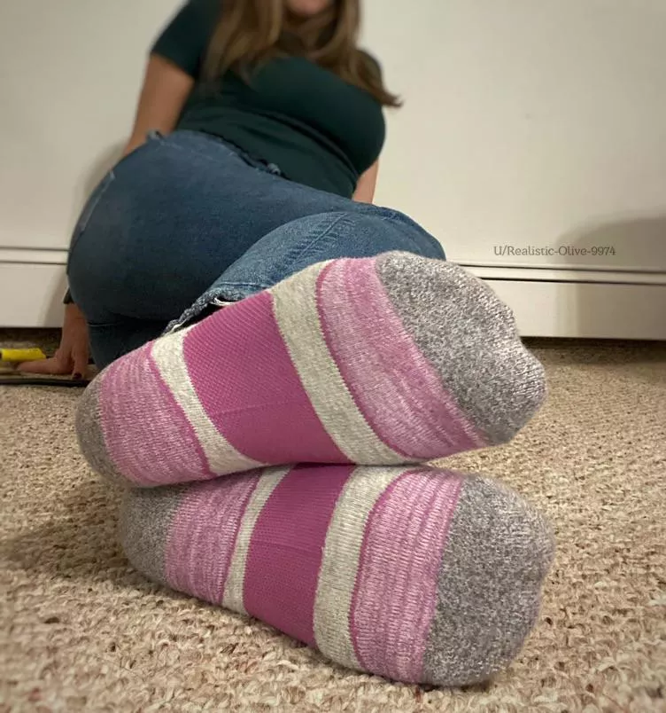 Here’s to making it through the week 🥂