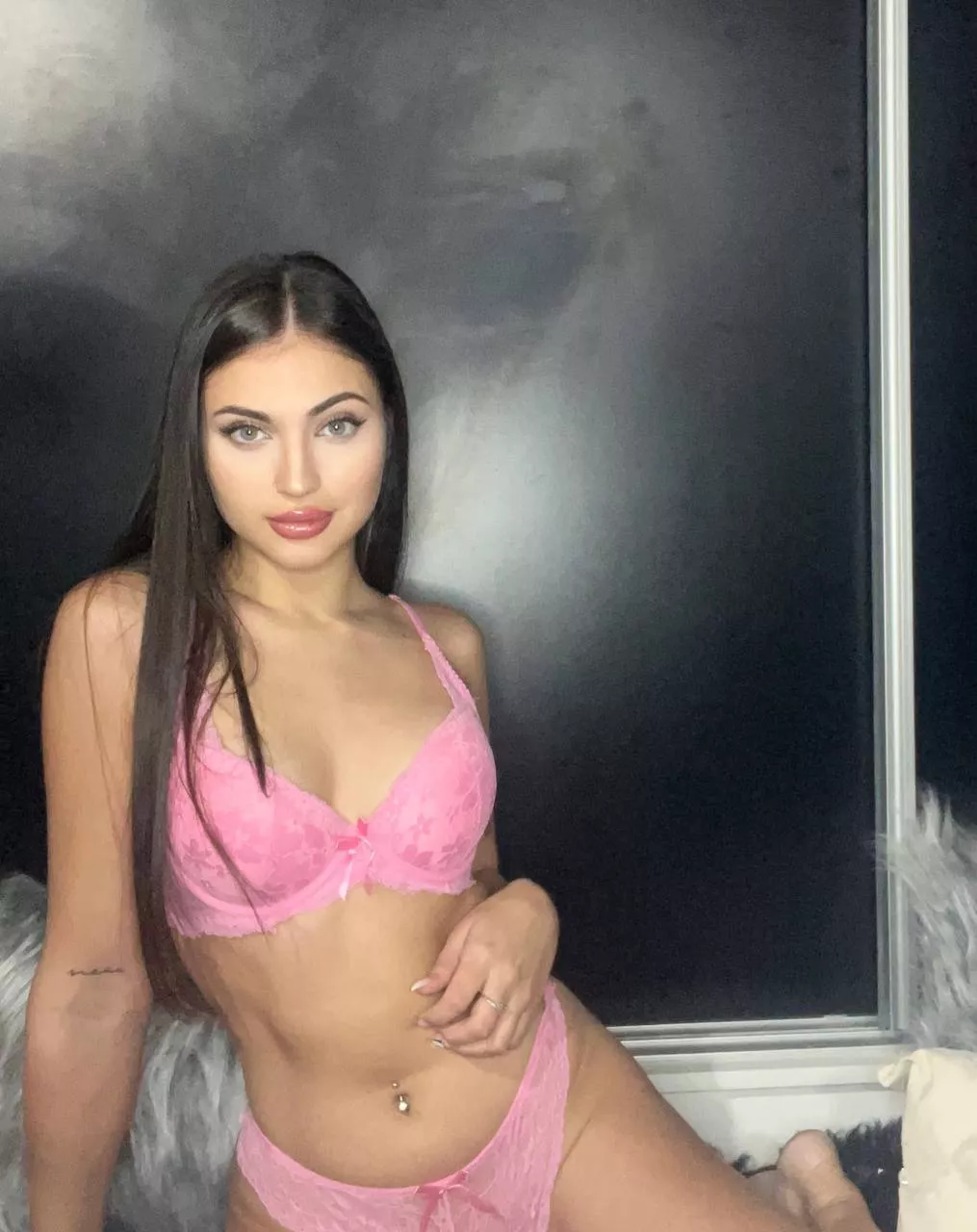 Hey baby I just wanna know if I am type of girl you wanna fuck?