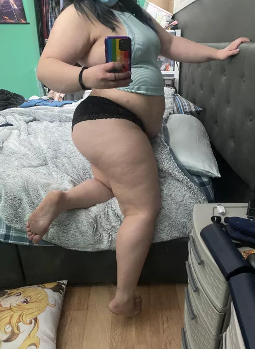 I need someone’s face between them