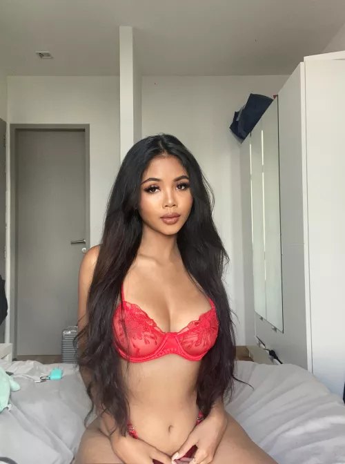 I wanna make your cock twitch, can I?