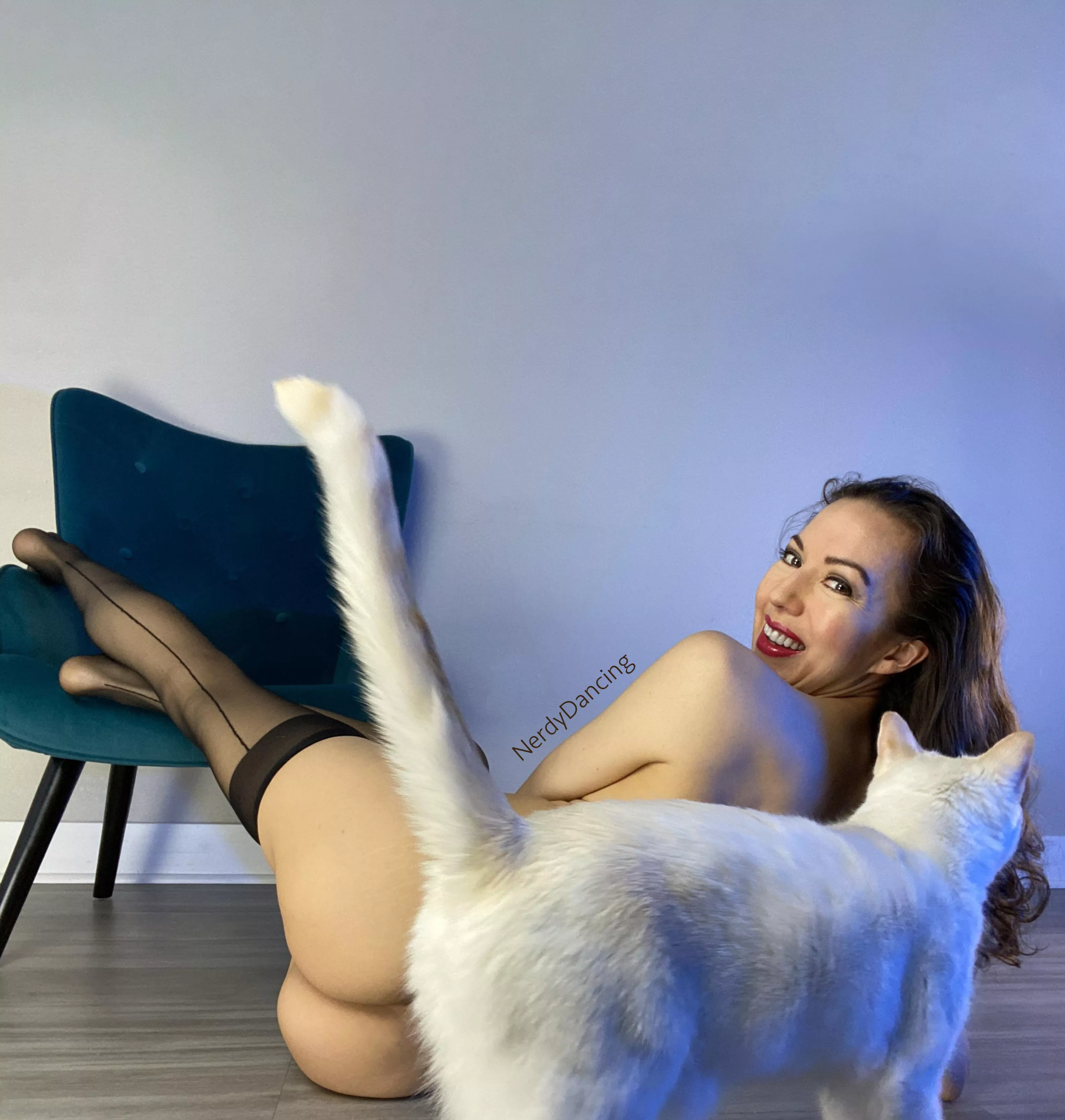 I was trying to look sexy in these seamed stockings but… (43F)