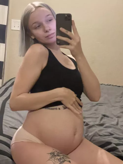 let me make you a milfy custom;)