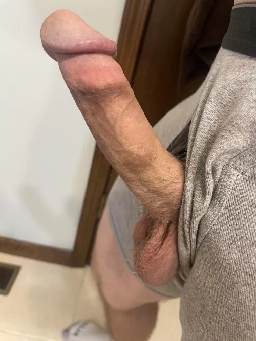 Off work and ready to play with my cock. Do you wanna watch me cum??