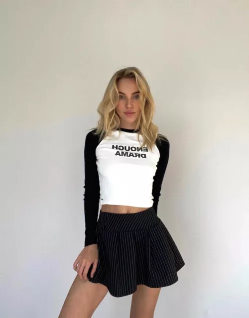 Re'act only if you'd fuck me raw.