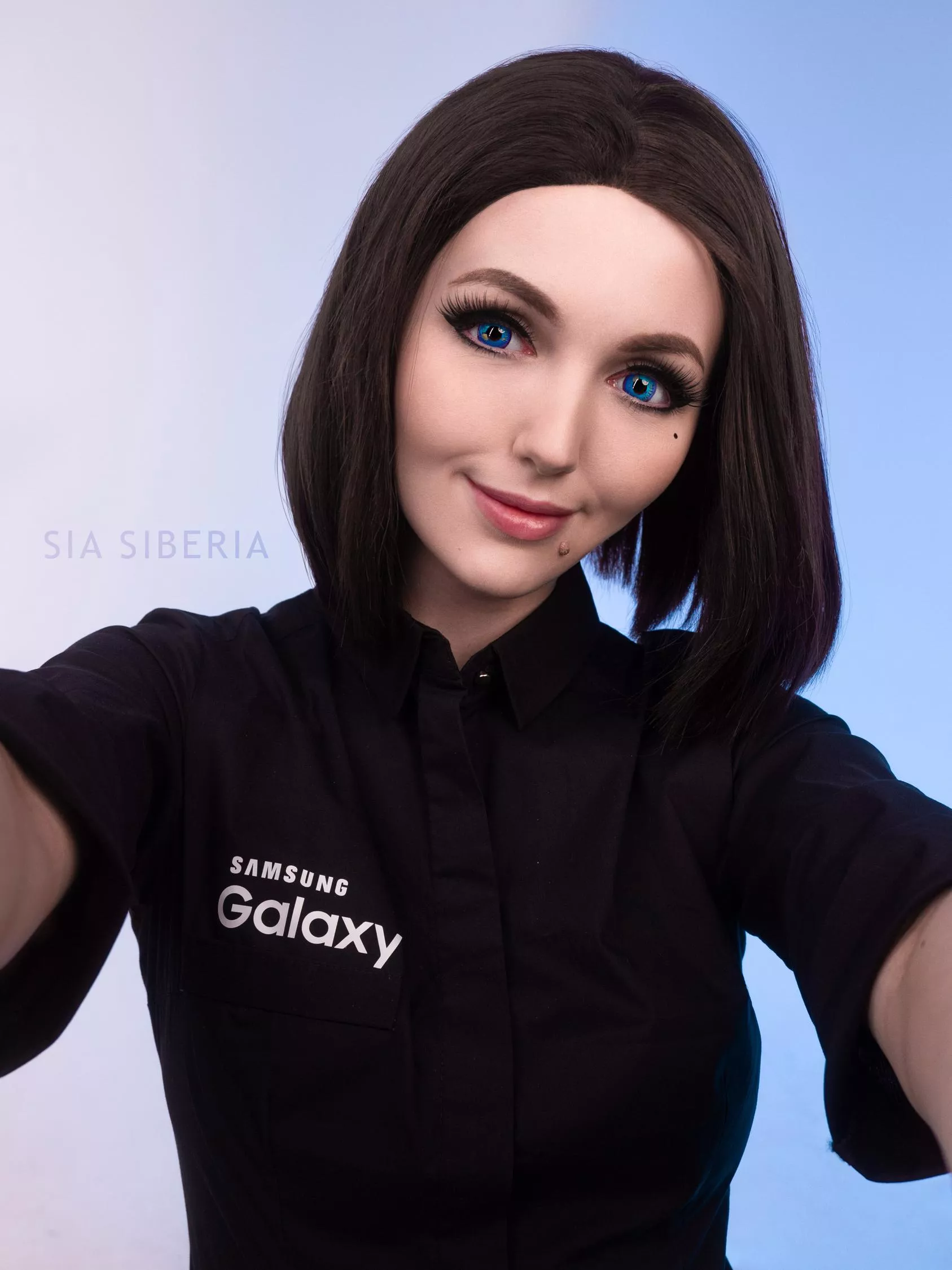 Sam from Samsung by Sia Siberia