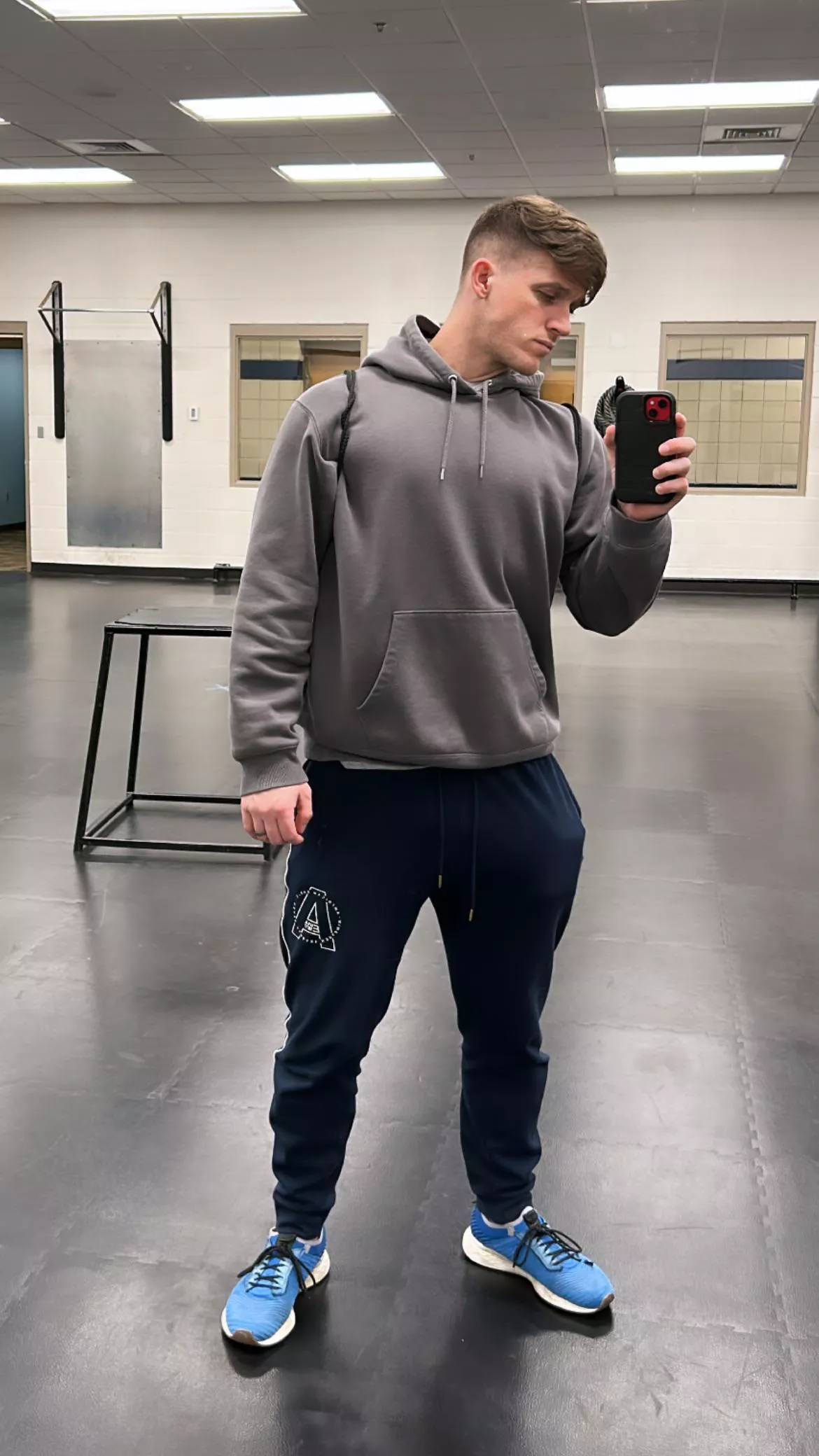 Still a gym pic but a few extra layers on this time ❤️