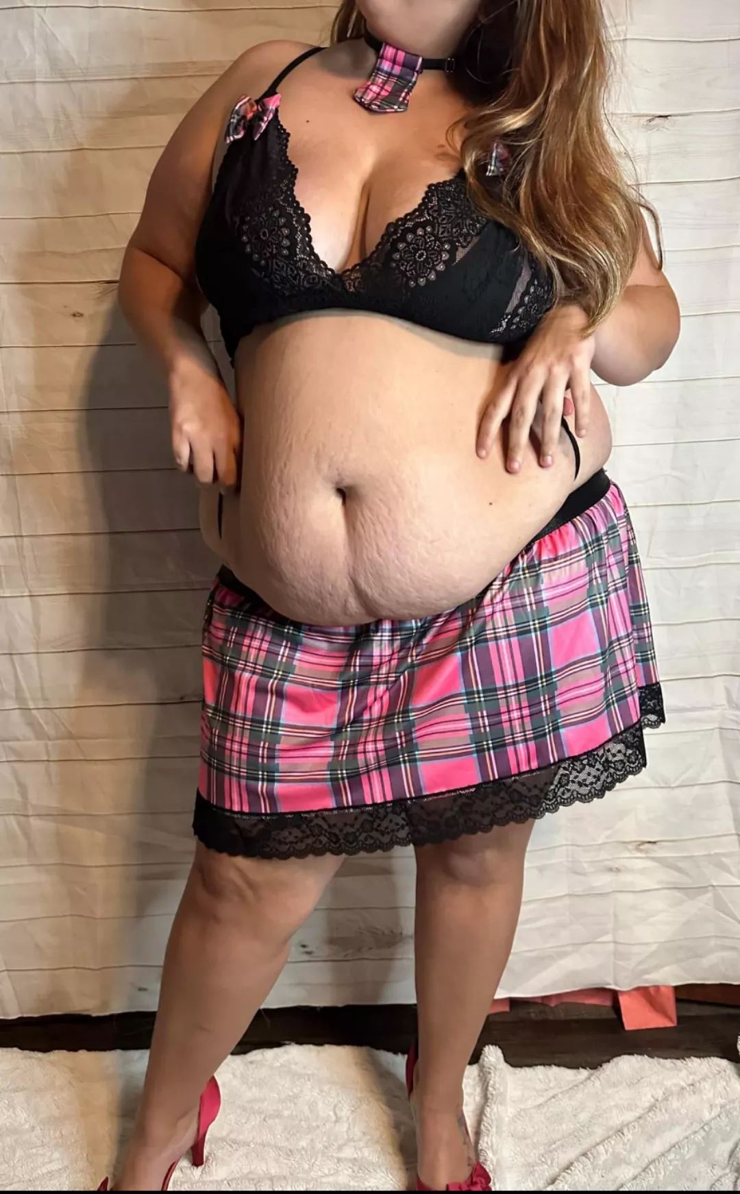 This schoolgirl has been very naughty! 😉