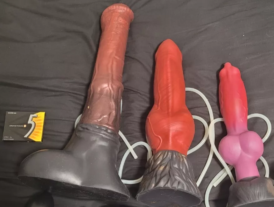 What do you guys think of my collection?(XL, XL, L and yes, I can take them all with some warm-up 😄)