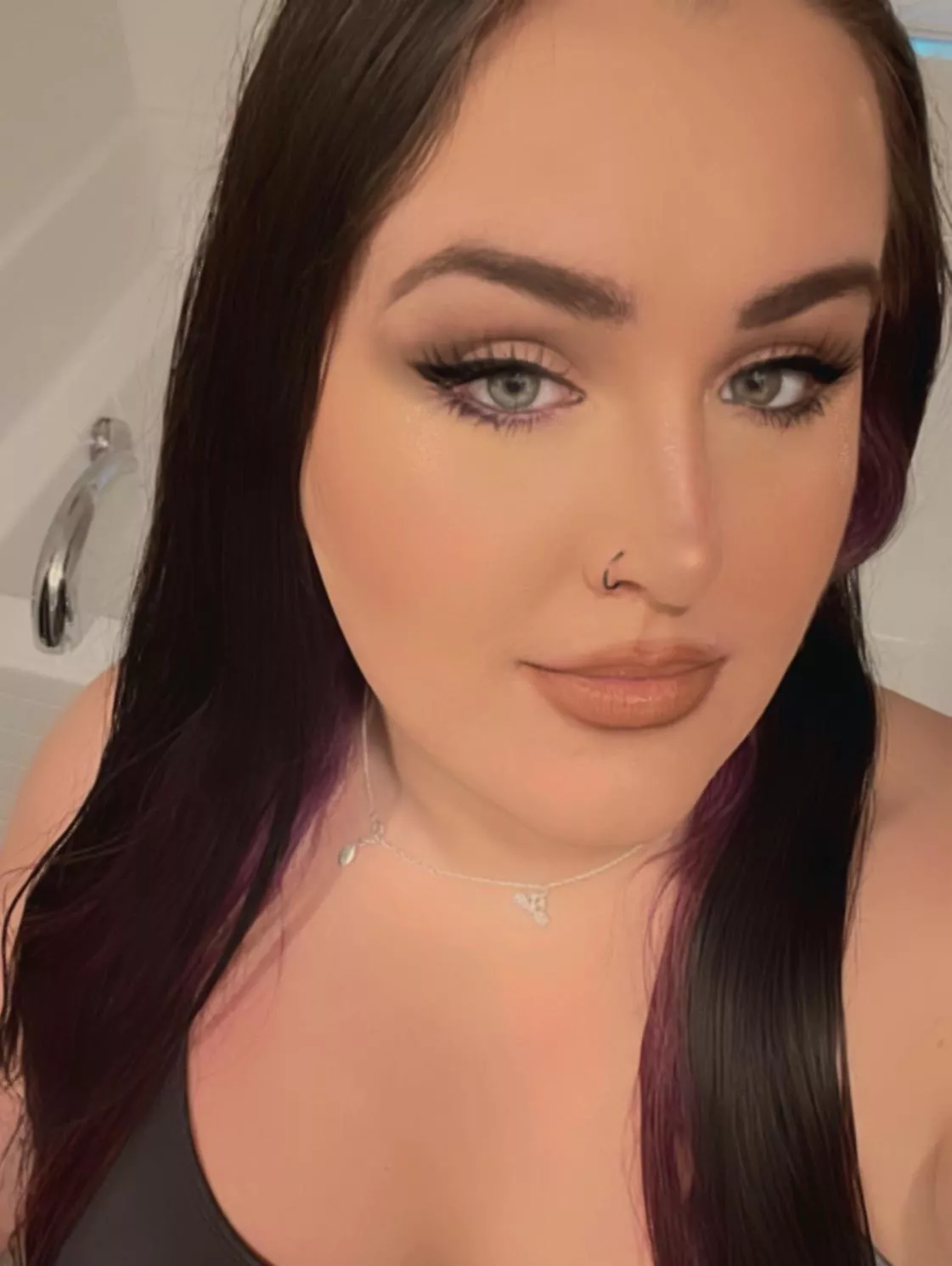 Winged liner is my fav 🥰