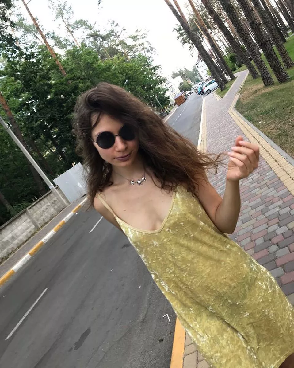 Would you date me?😊