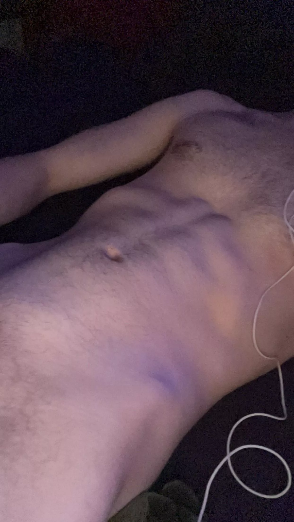 21 M Canada hmu w pics (snap —bicurioushot)