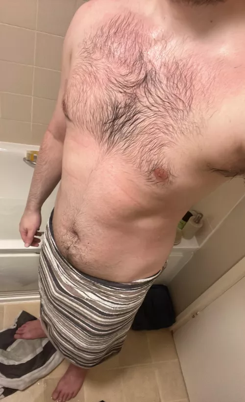 24 yrs old. Big cock. You horny for a big dick otter?? Dms open 😈💪🏼