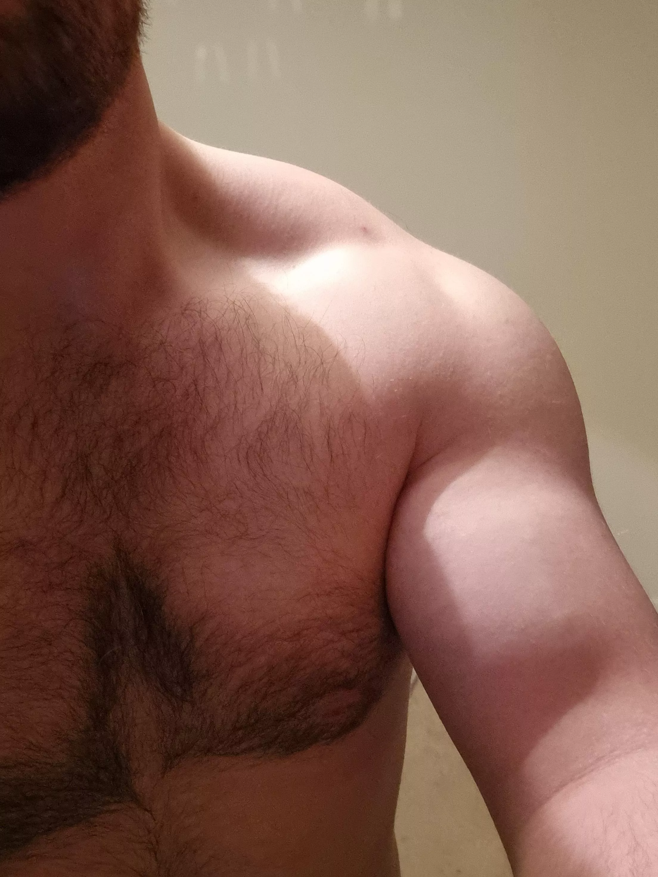 25 m uk here. just exploring stuff