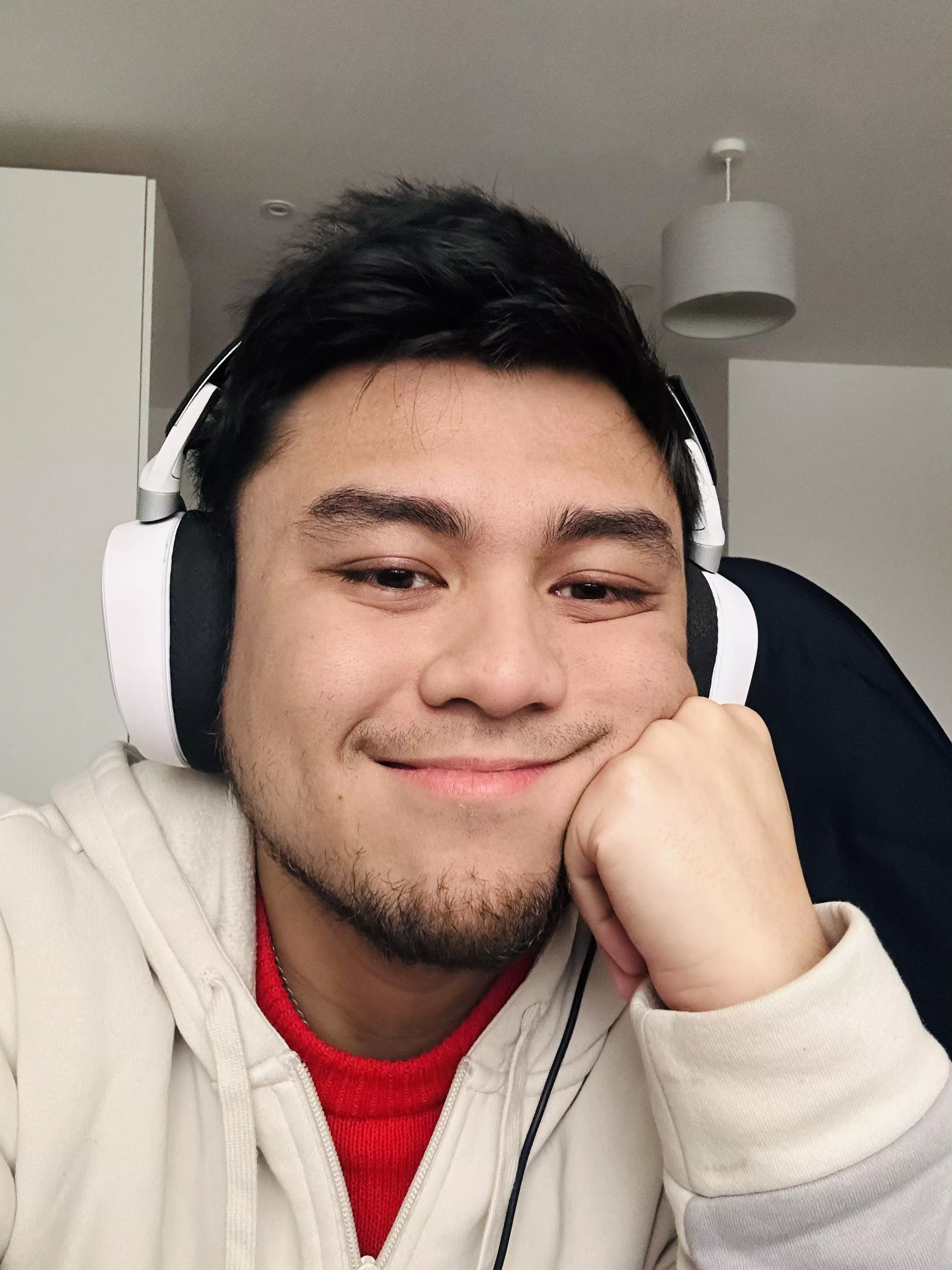 Bit bored. Wanted to say hi.