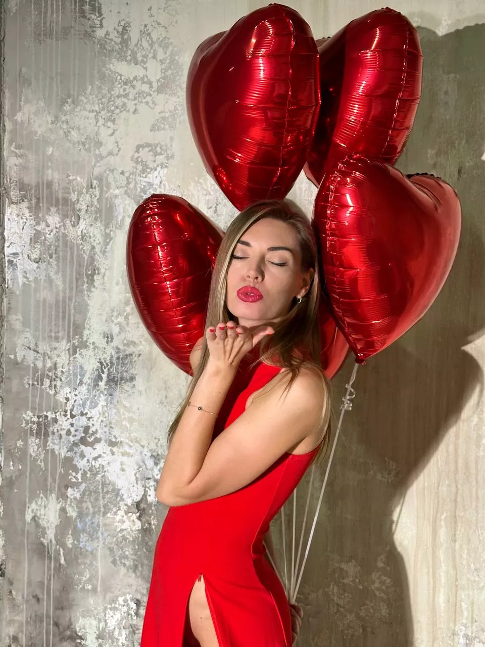 Can I wear this on our first date