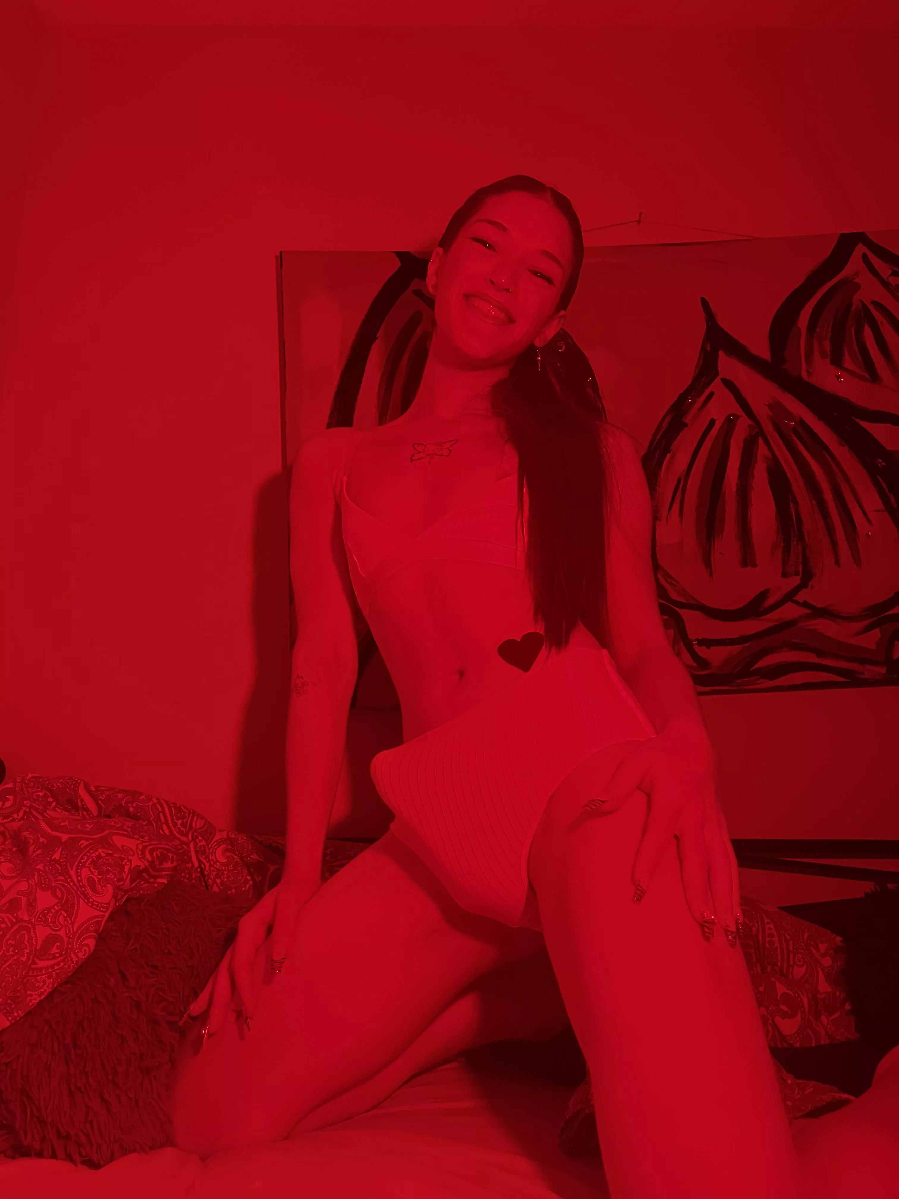 can you help me with my rock hard 8 inch cock? 🥰