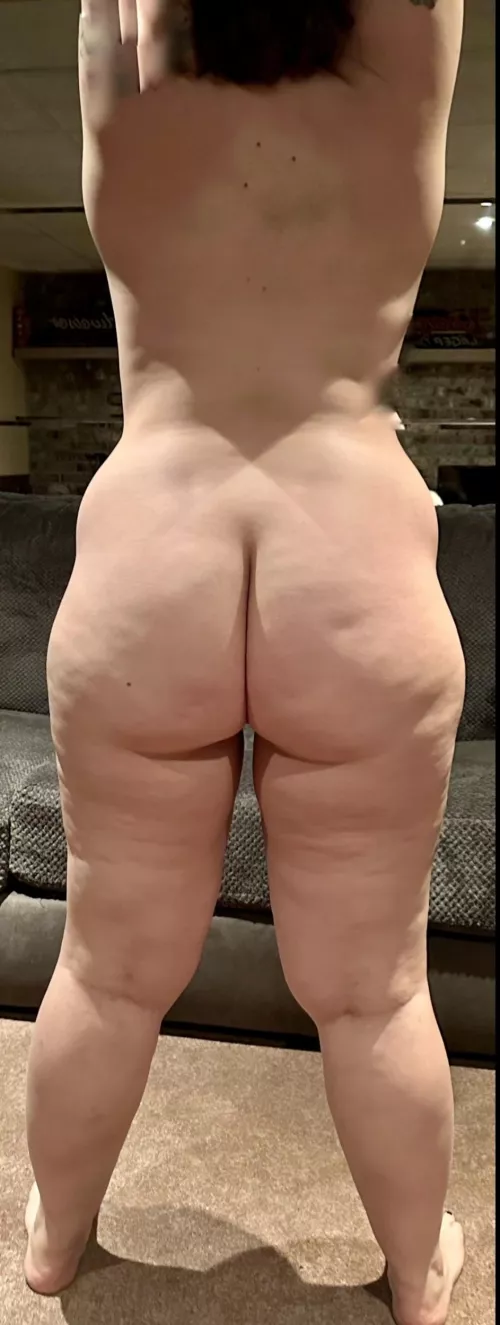 F 34, 197, 5’4” 3 children later!