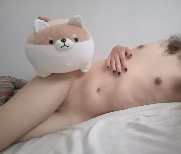 Good morning from me and Poppita! Don't mind her, she's a bit grumpy in the mornings