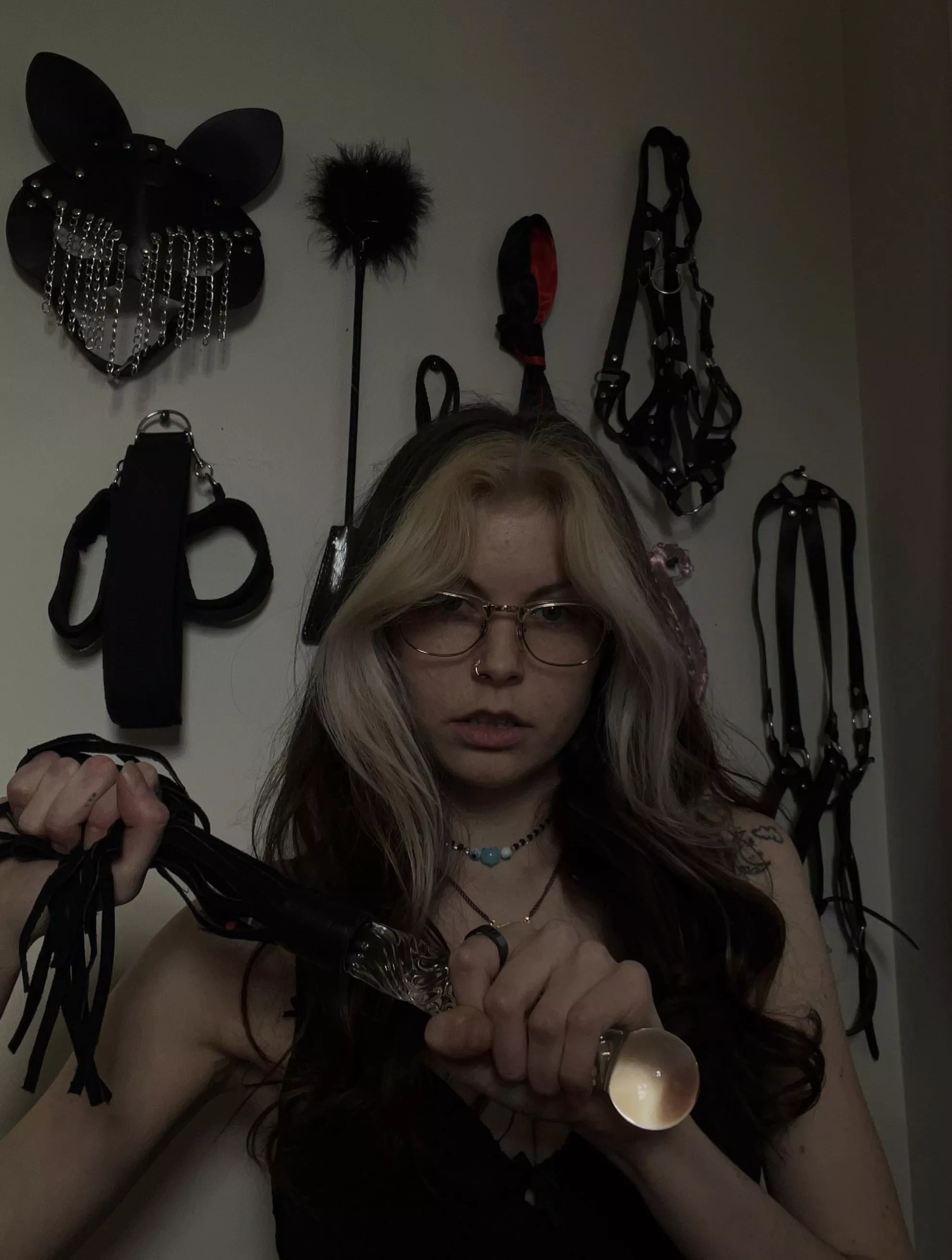 Good morning goblins ! Saturdays are for saturating your sheets with cum.😵‍💫 i want to be the one to make that happen for you [domme] [f]