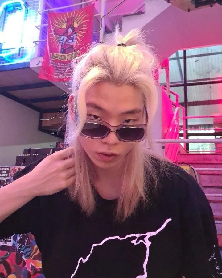 Happy Friday! 💕 Say something sweet.