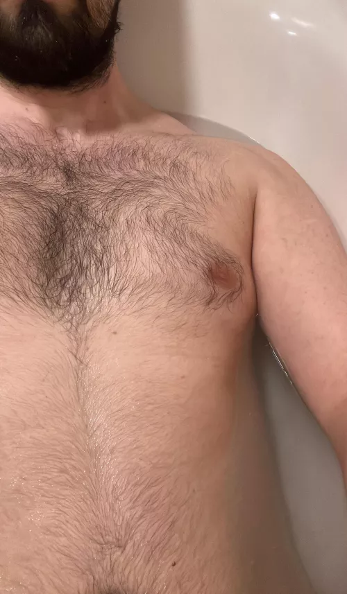 How does my chest hair look now ?🌲😈 Dms open 💪🏼