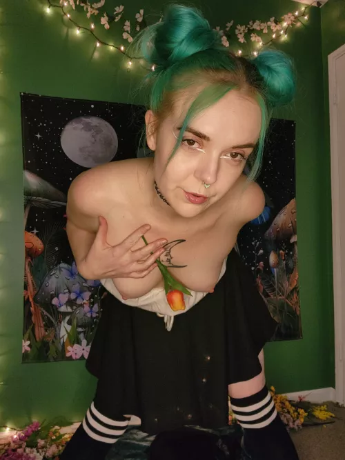 I get so horny when it's warm outside