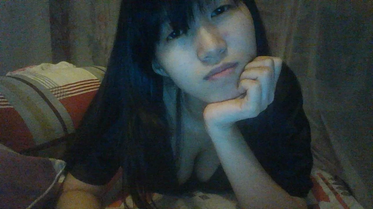 I need someone cum tribute for me pleezzz