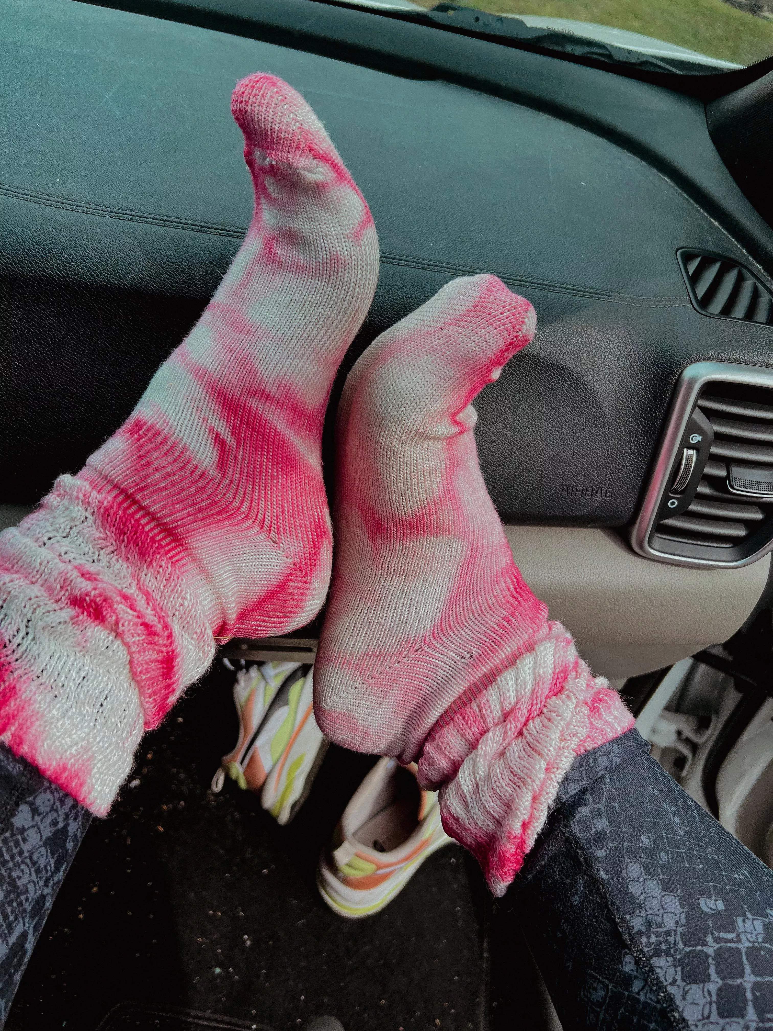 I’m a big fan of tie dye… how about you?