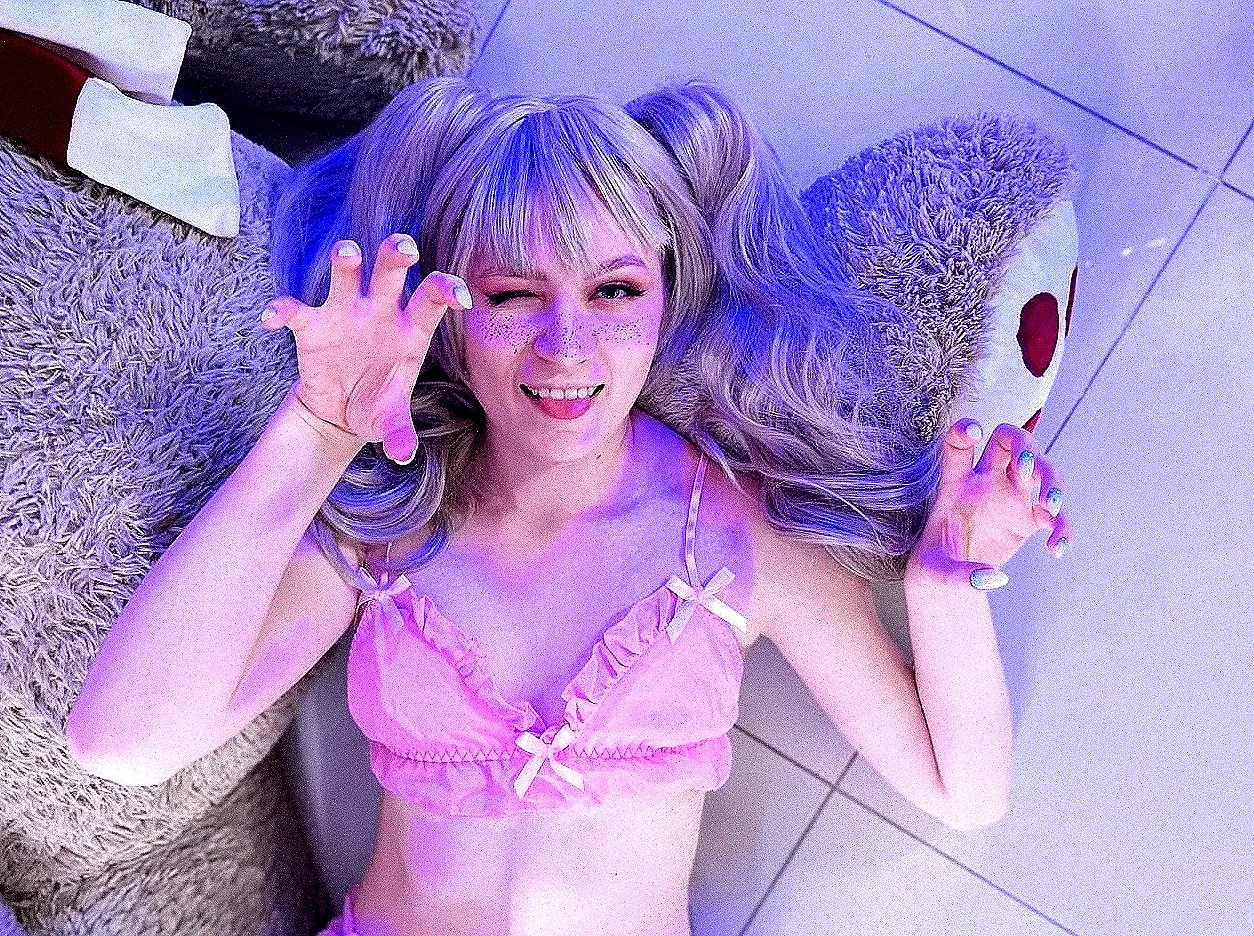 I'm horny today, I need your help