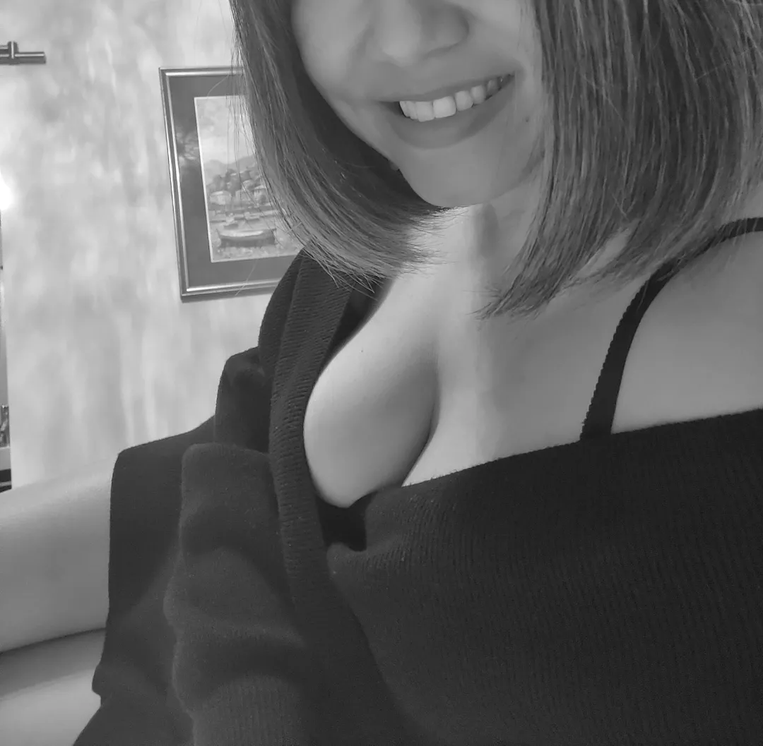 Let's lounge around together 😘