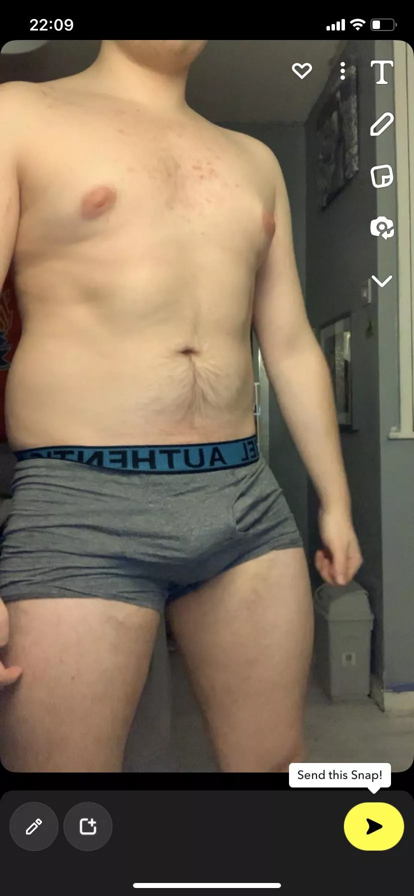 [M]. Thick with muscle