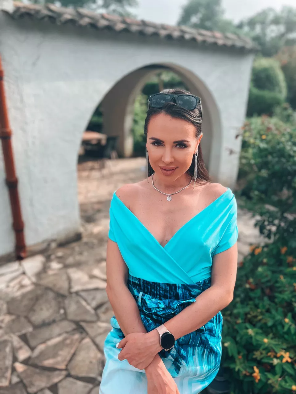 Mom still loves tight dress