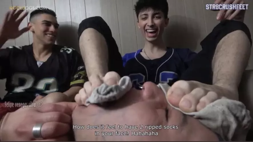 My throat self lubricates for a man who calls me his faggot. I want a partner who turns me into his bespoke sex toy over the course. I really like being bullied and degraded in my sex life, and I'd like that dynamic to continue outside of the bedroom to