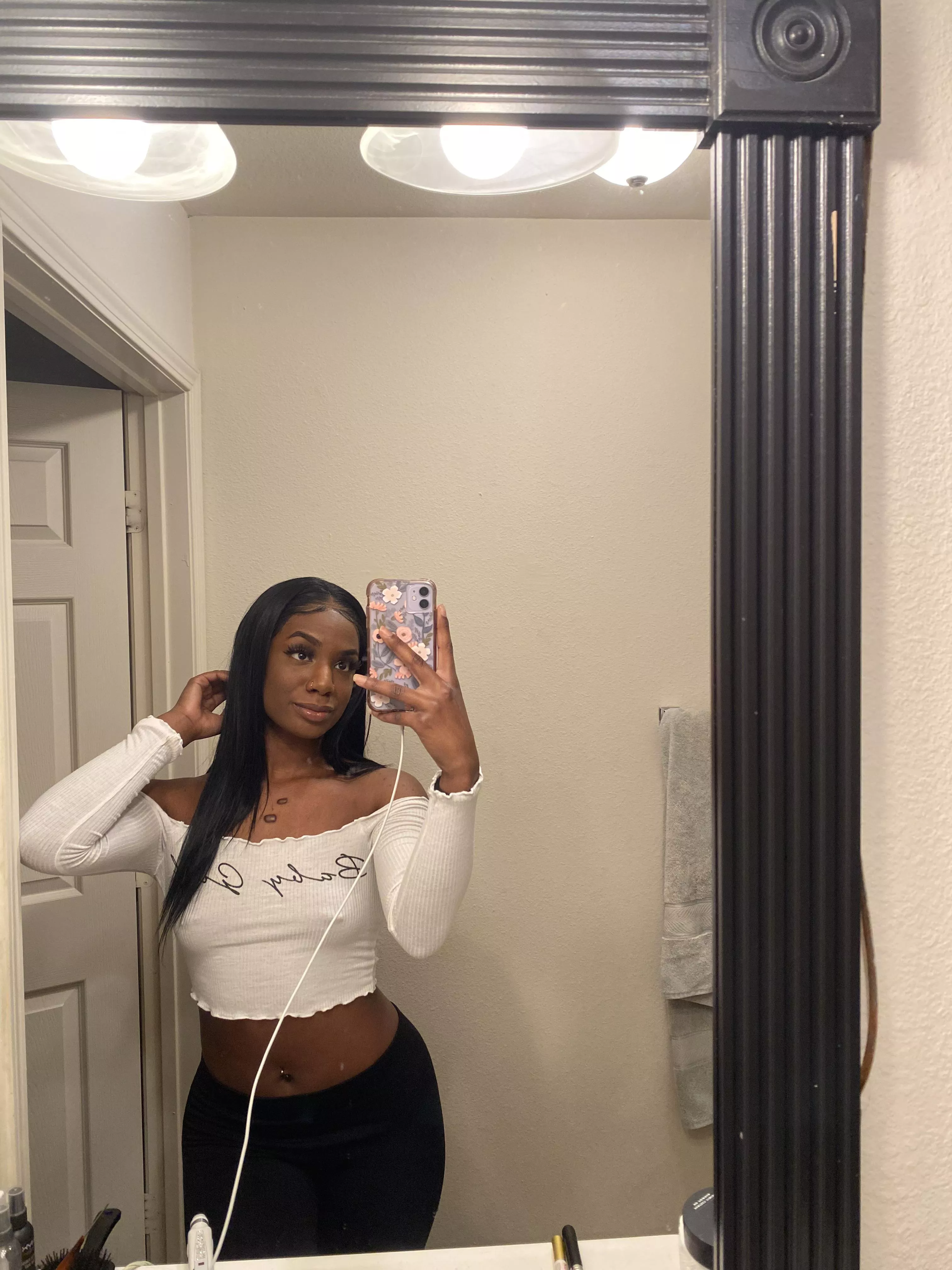 Omg you can see my piercing