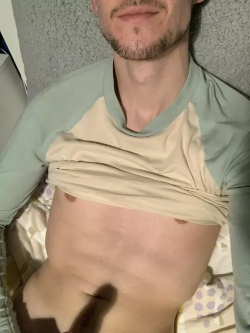 Sir’s off the clock… but on the cock… anyone else want to be on the cock? 😈💦