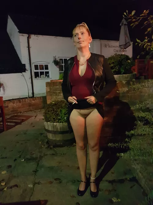 So you took me out for a drink, and asked if i wanted another drink... so i showed you this? Drink or your place?