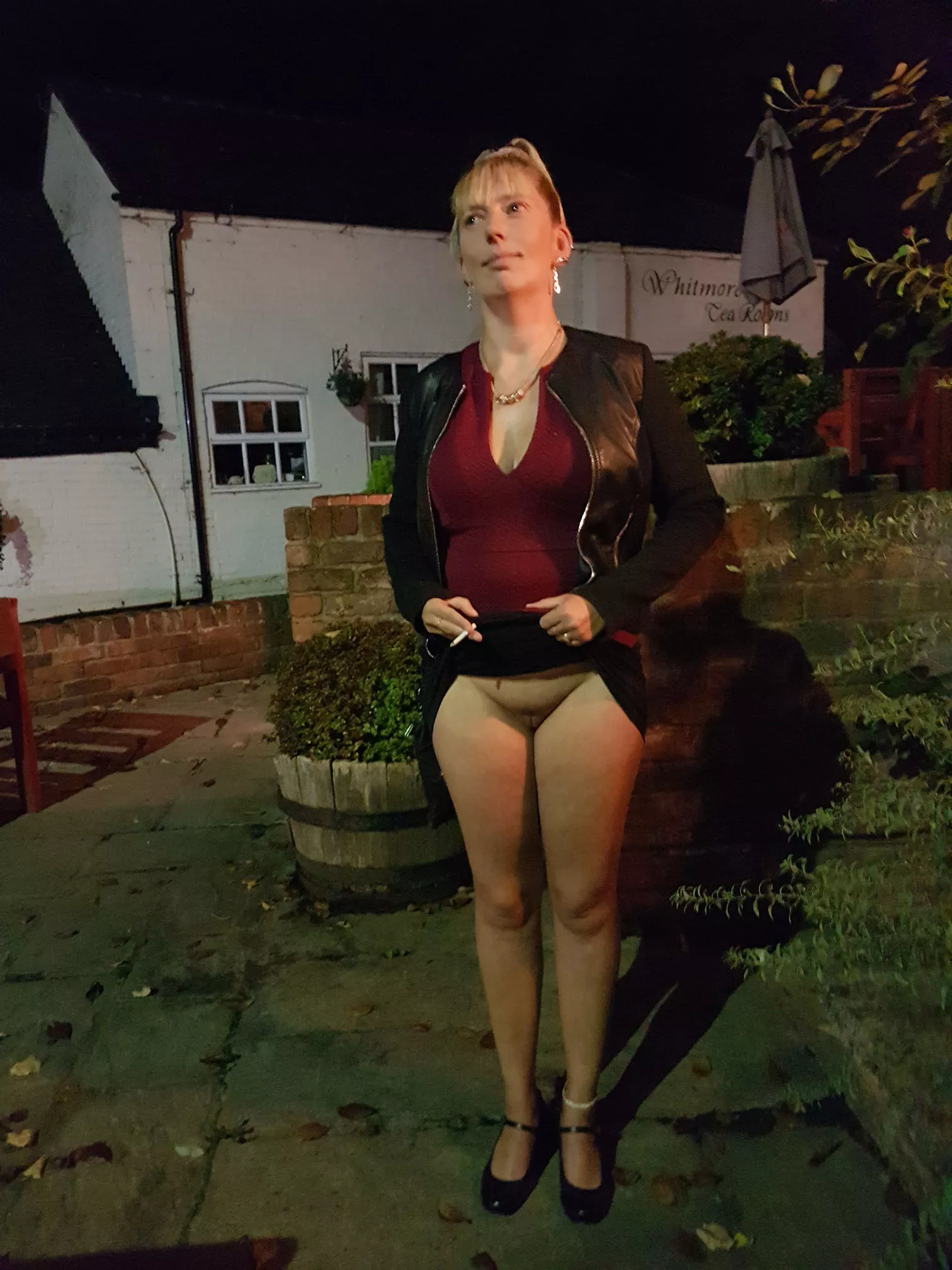 So you took me out for a drink, and asked if i wanted another drink... so i showed you this? Drink or your place?