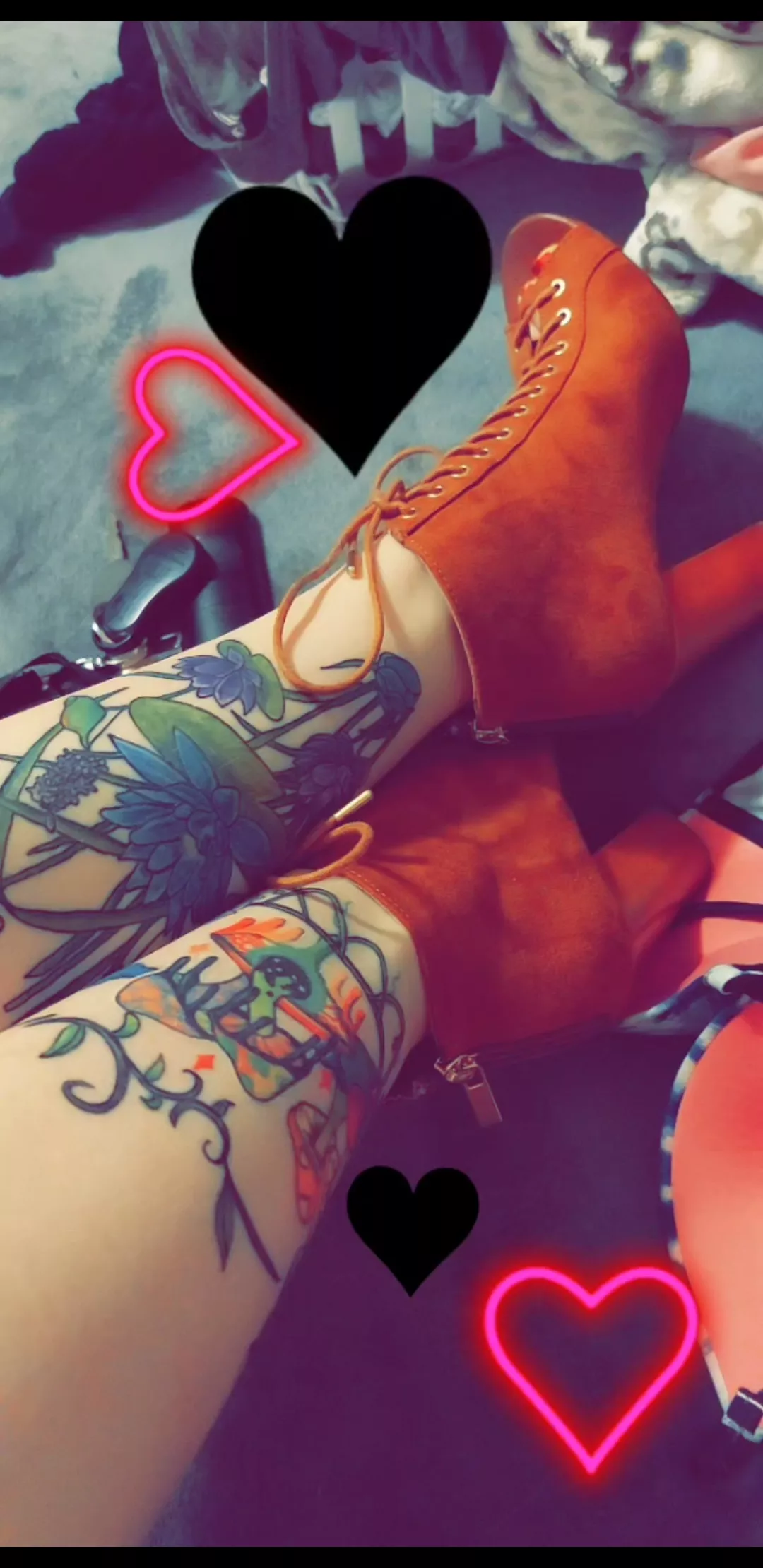 suede heels w/ leather laces 💖