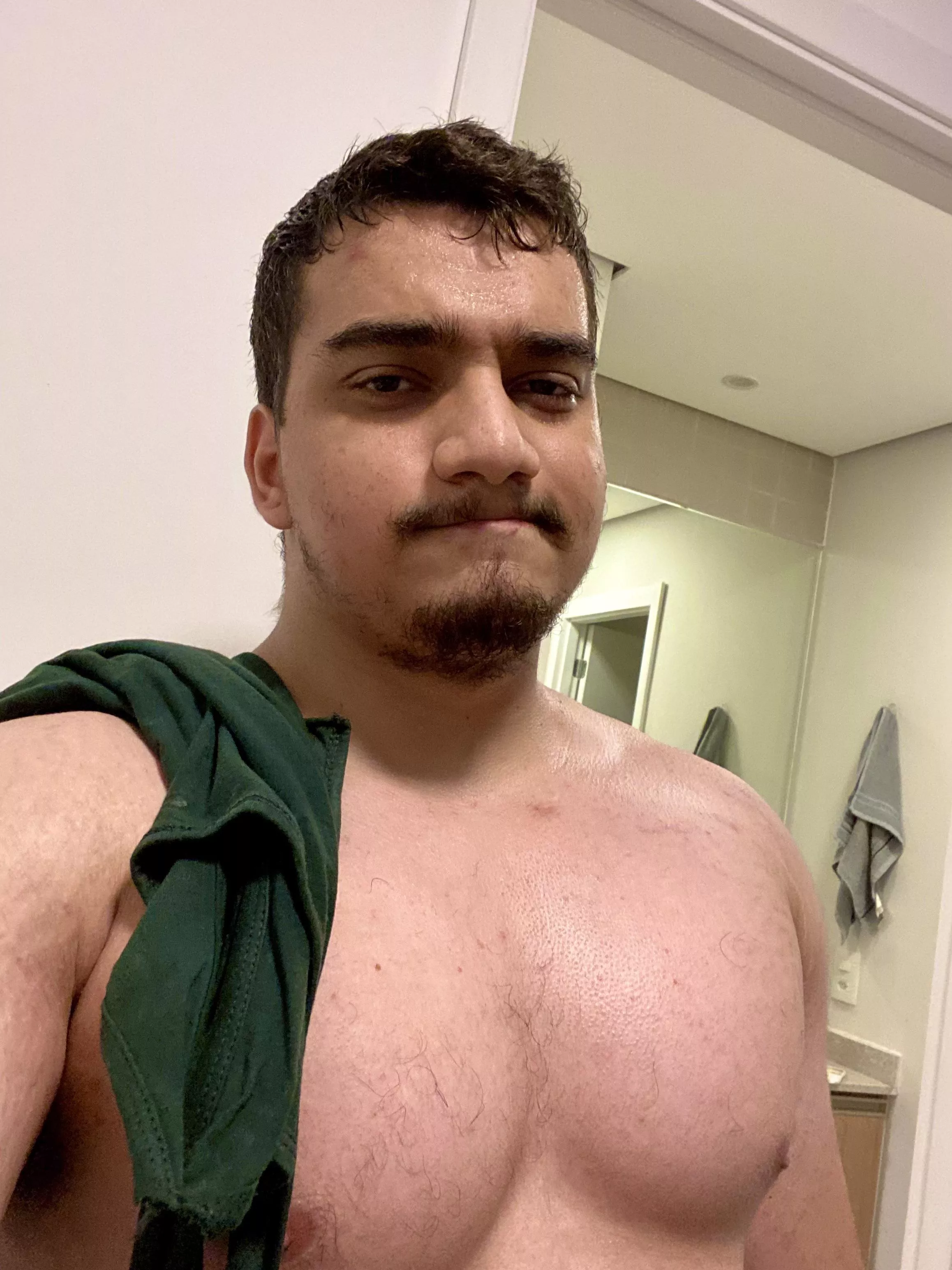 Sweaty and messy hair. 😅