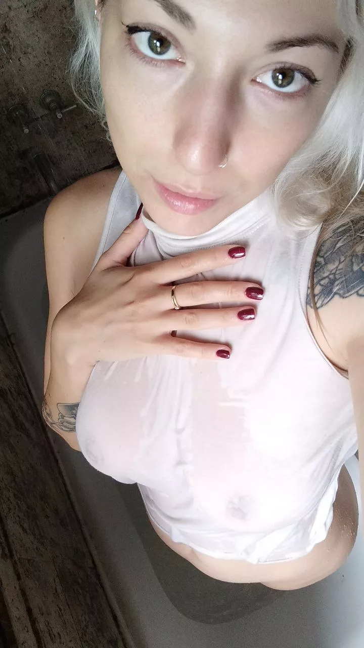 You dont even have to guess what they look like🤭