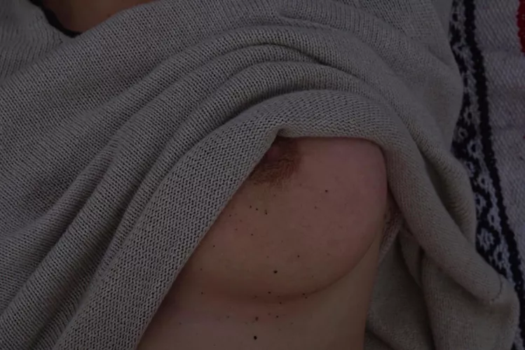 a winter beach moment 🌊