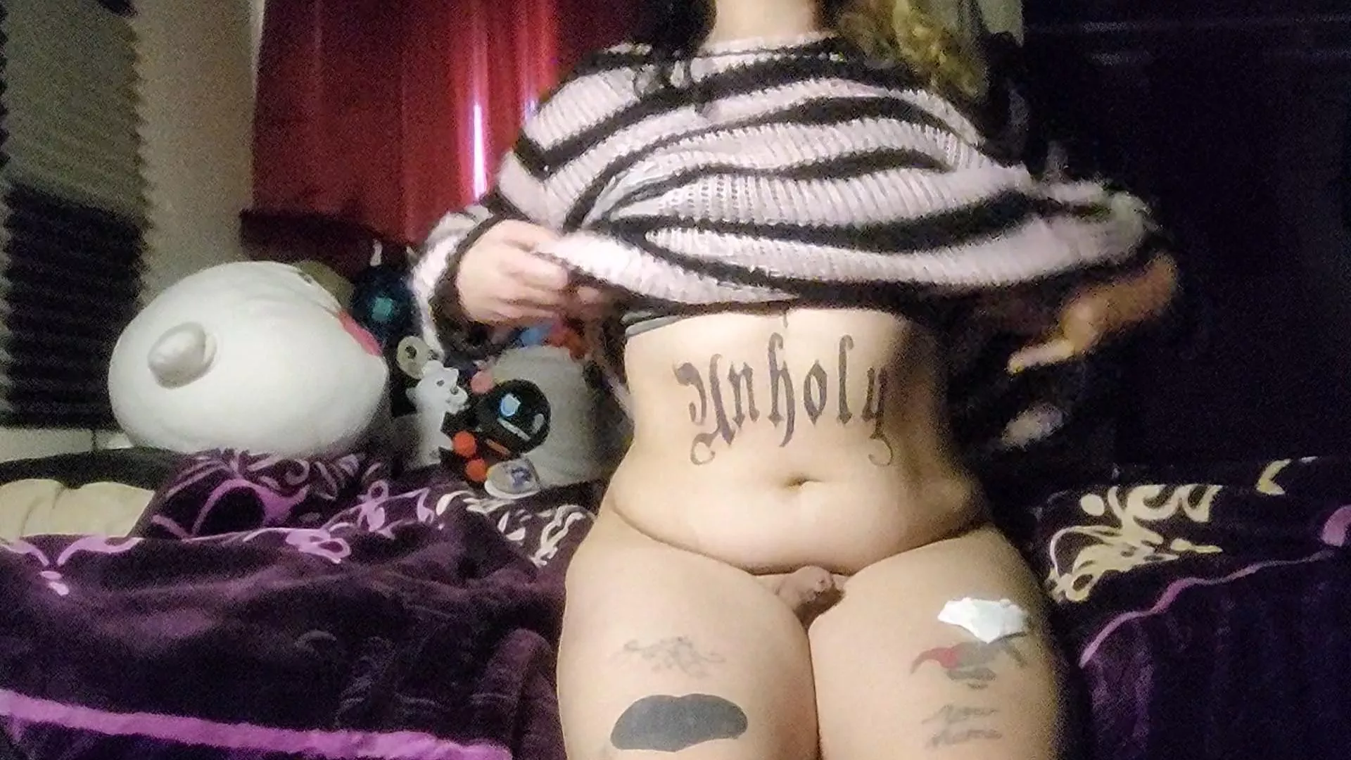 Any love for thick alt girls?