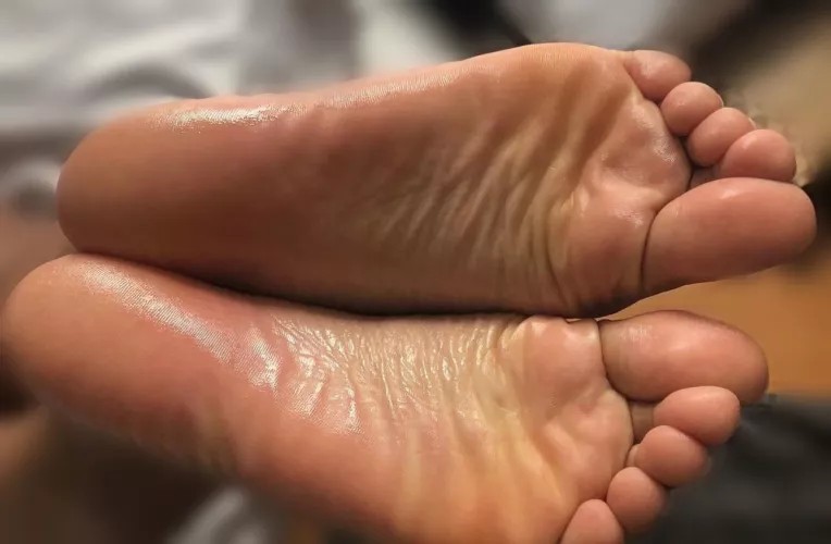 beautiful soles to look at this morning ✨✨ oc