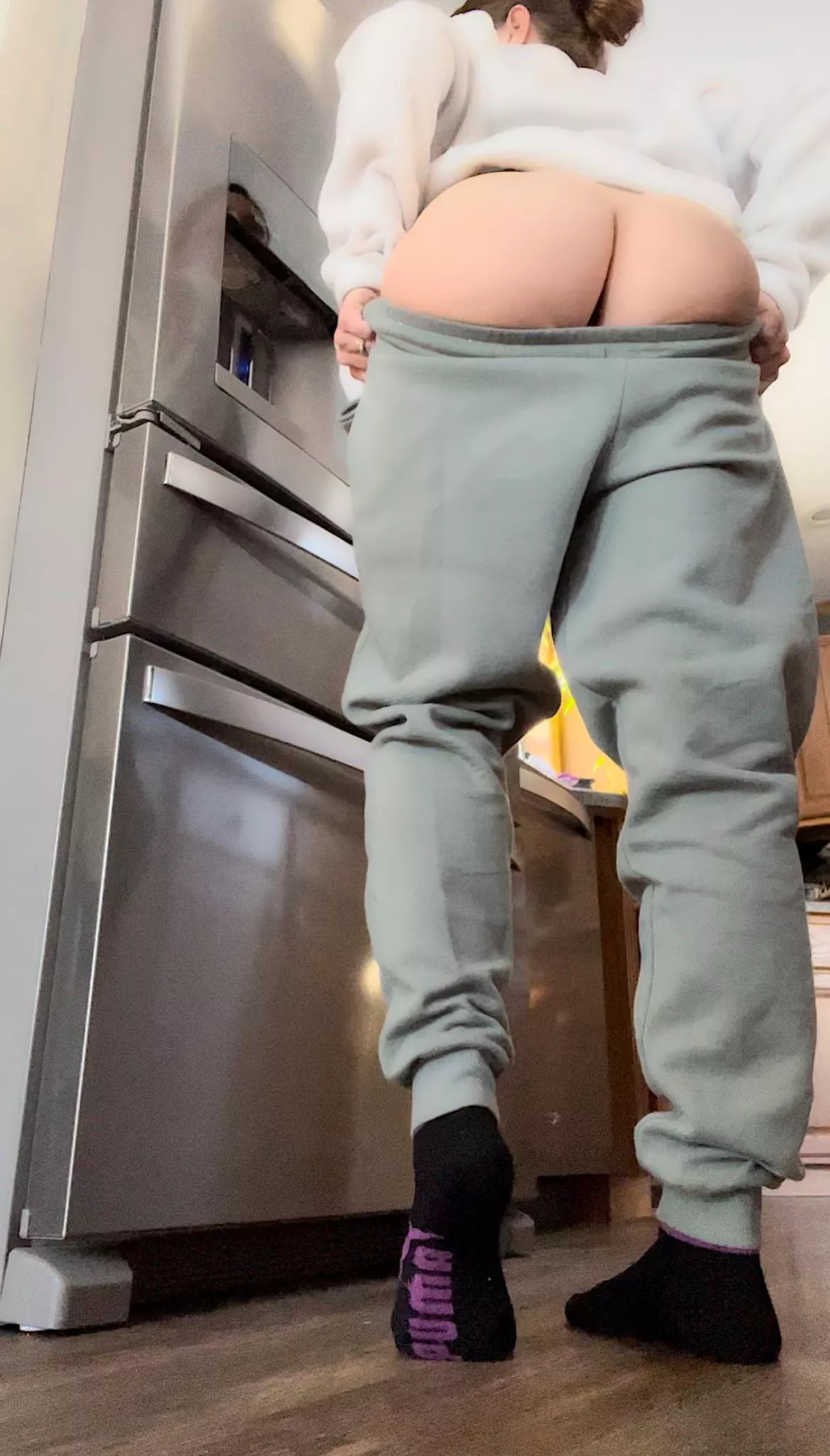 click to see it big! pumas are my favorite brand. they are so snug and squeeze me so well. [female]