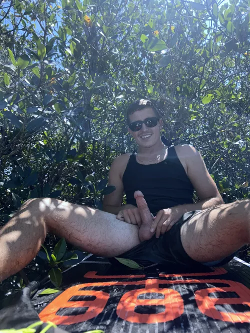 Cum join me on the paddle board!