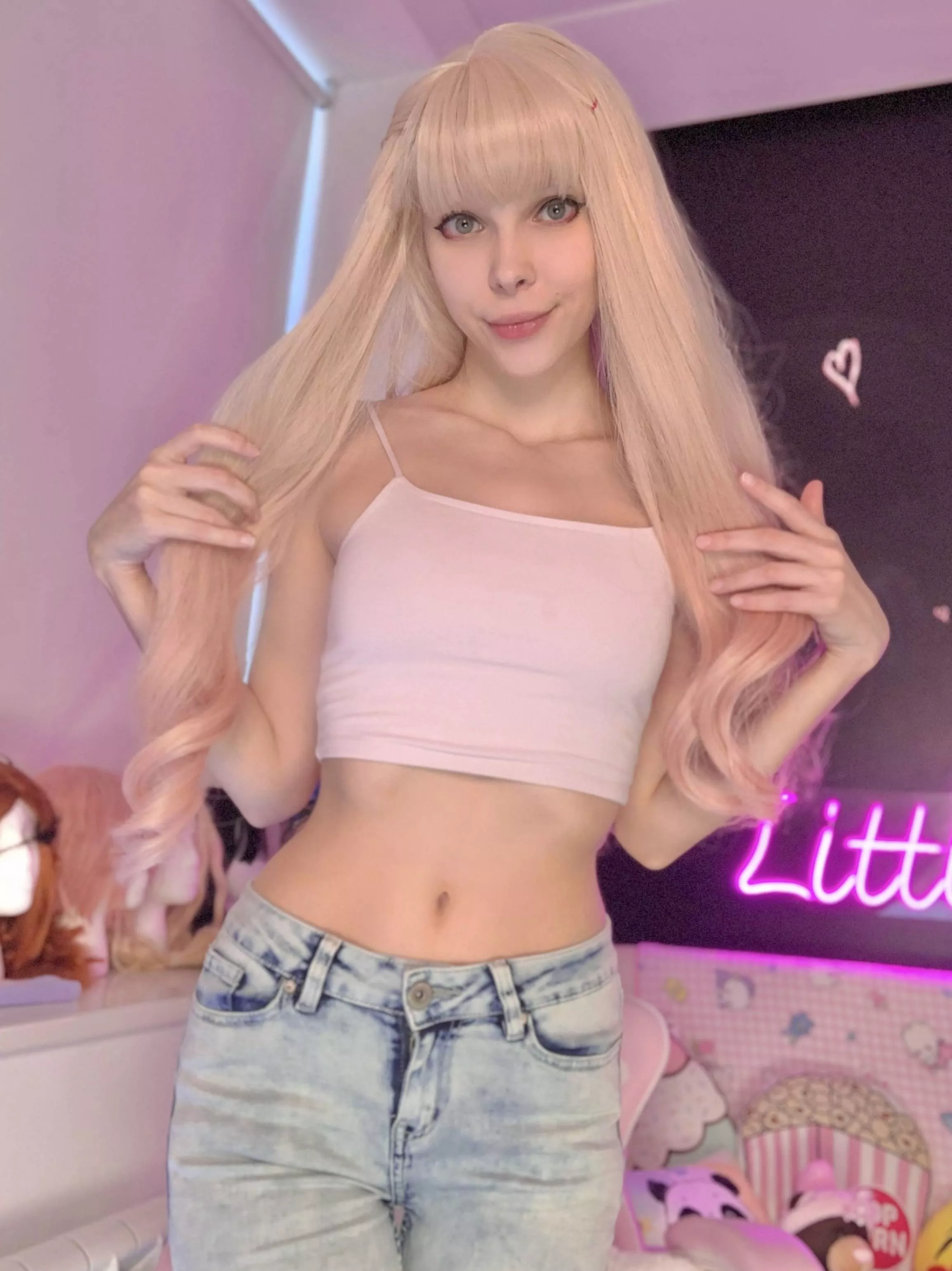 Do u wanna see me here