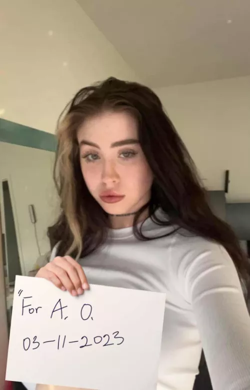 [domme] Arrows up if you want me to humiliate you ;)